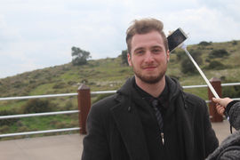 21 (21)